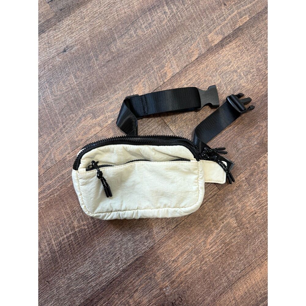 Fanny pack